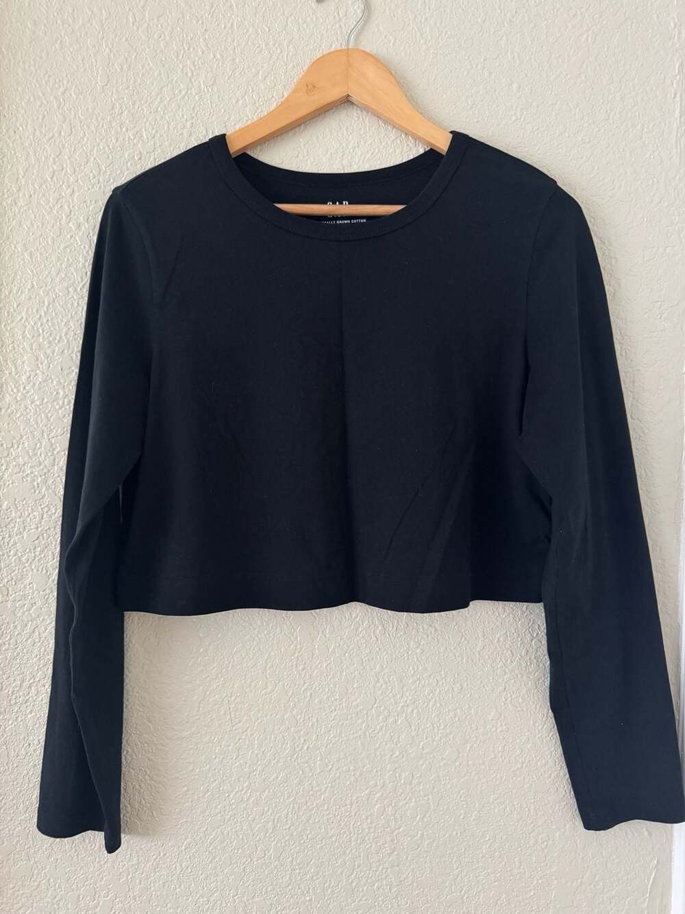 Gap Organically Grown Cotton Long Sleeve Crop Top Size M